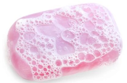 Jabón FireKlin (marca registrada 10 summits) de color rosita.