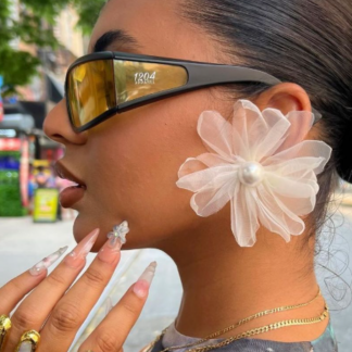 Pendientes flor blanca