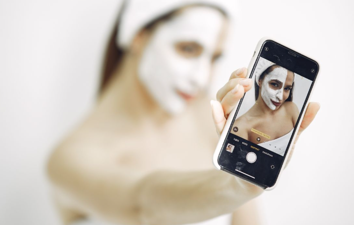 chica haciendose foto
